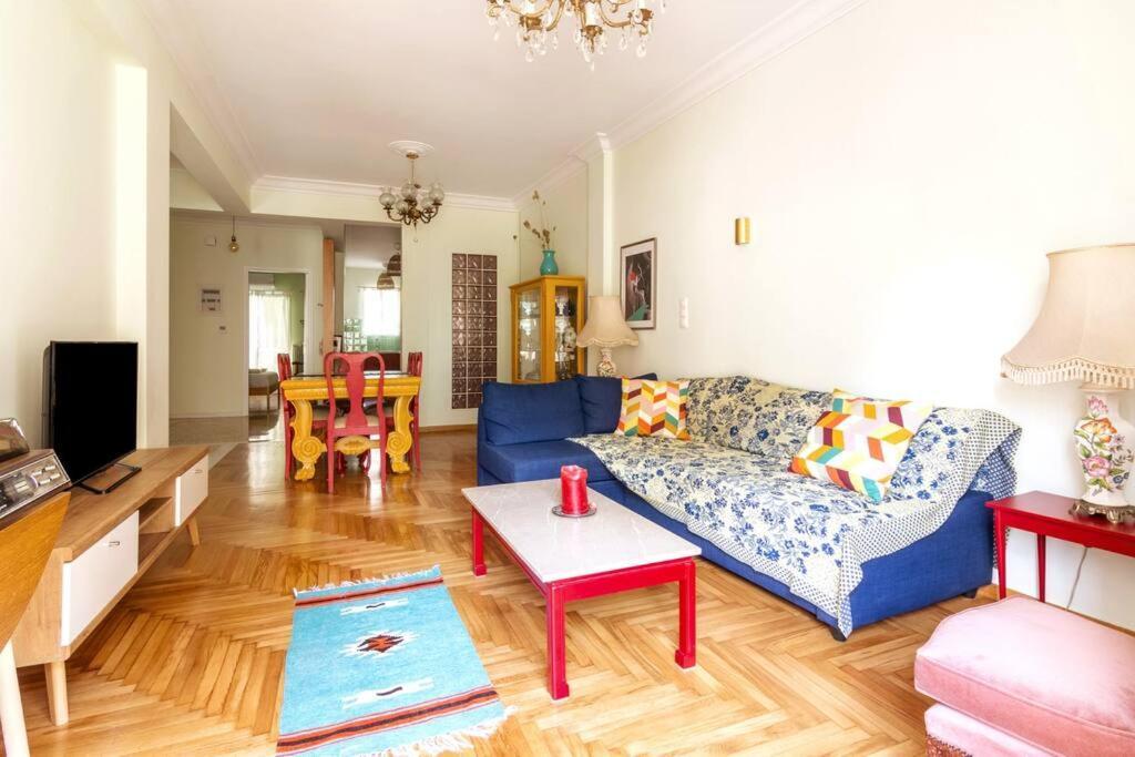 Iphigenia 2 Bedroom Retro Downtown Apartment Athene Buitenkant foto