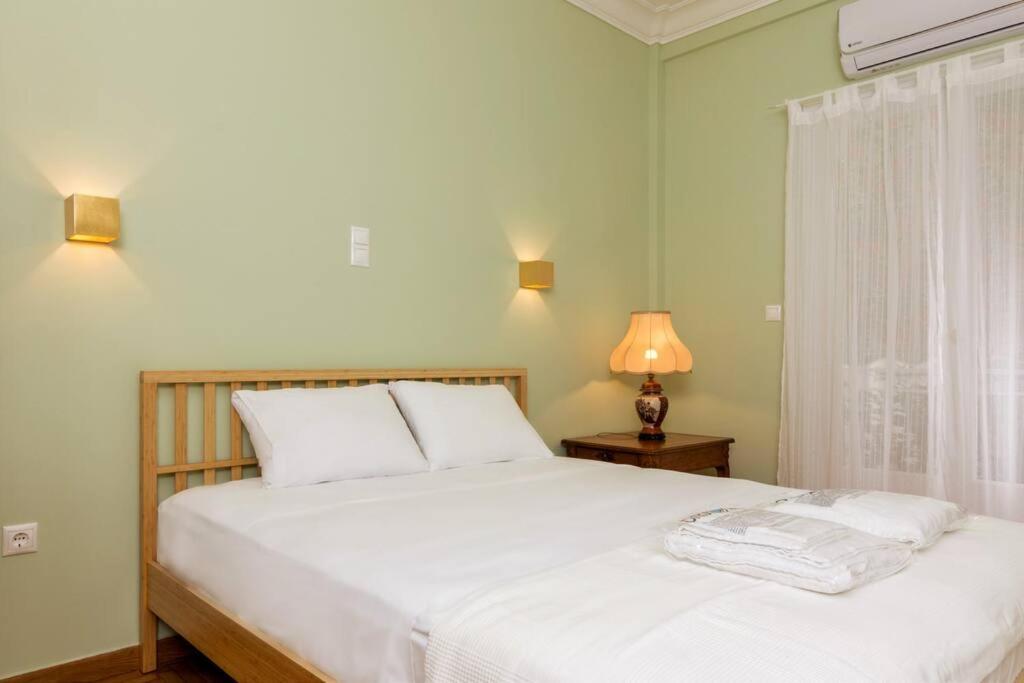Iphigenia 2 Bedroom Retro Downtown Apartment Athene Buitenkant foto