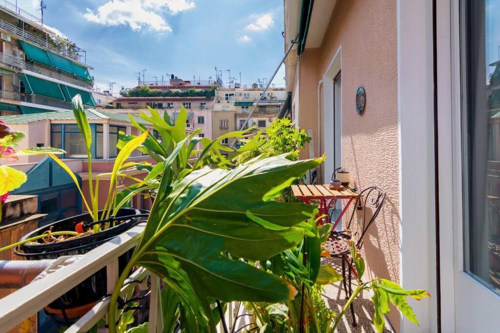 Iphigenia 2 Bedroom Retro Downtown Apartment Athene Buitenkant foto